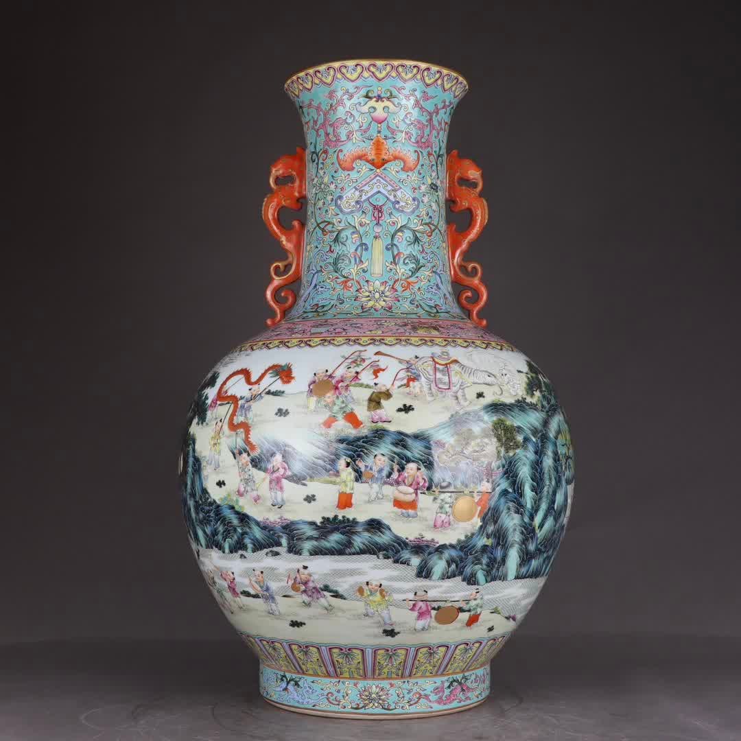 A large double-handled vase of a Qing dynasty Qianlong Green Land with a Hundred Sons Celebrating: Qing Dynasty Qianlong Green Land Hundred Sons Spring Scene Large Double-Handled Large Vase SIZE: H:62cm D:35cm (The Dimensions Of All Batches Are Manually Measured.If You Need More Detailed Informatio