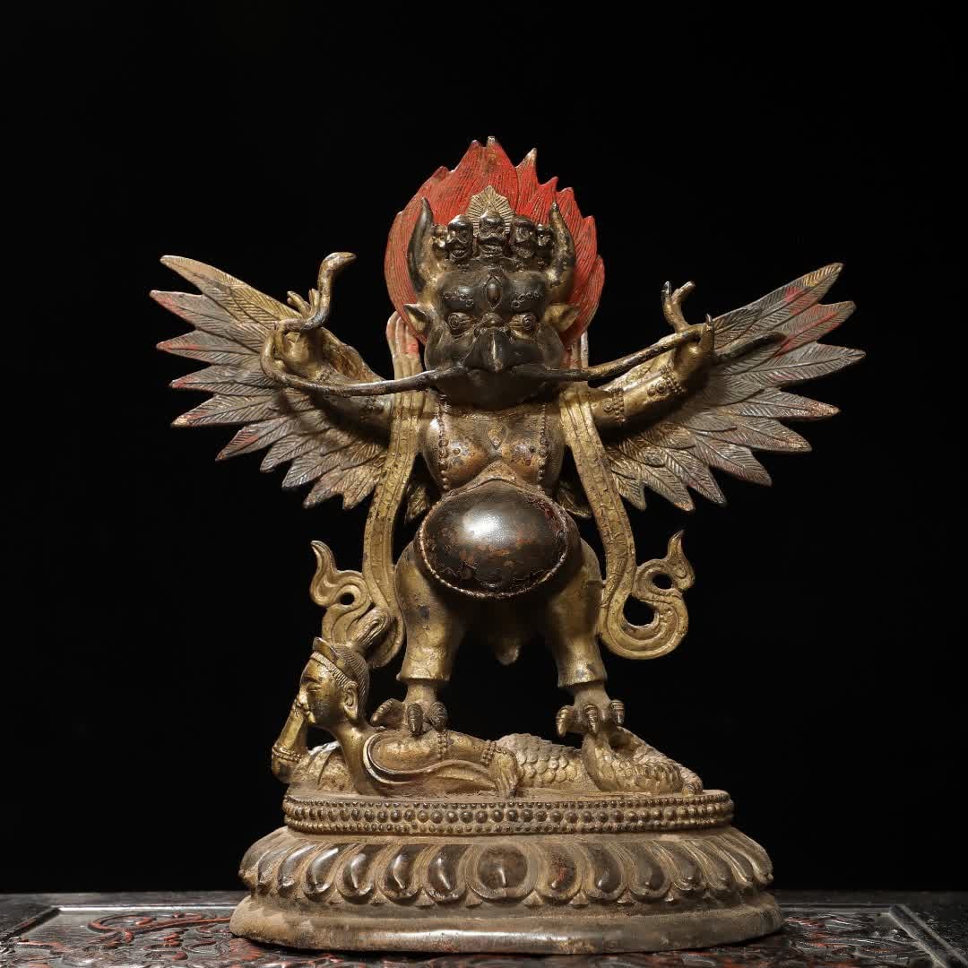 A Qing Dynasty bronze rubbing Buddha statue of the Great Roc Bird (1 of 9)