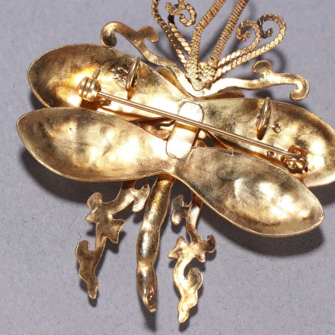 A Qing dynasty silver gilt dotted butterfly brooch - 9