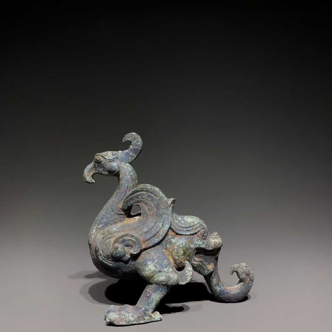 A Western Han Bashu culture phoenix bird beast (1 of 9)