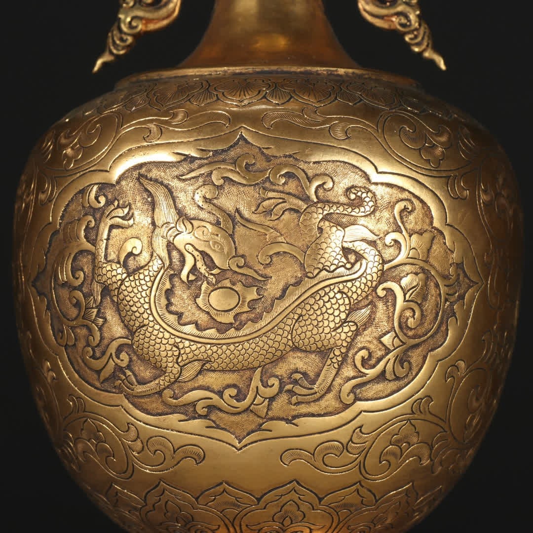 A copper gilded window dragon pattern vase - 5