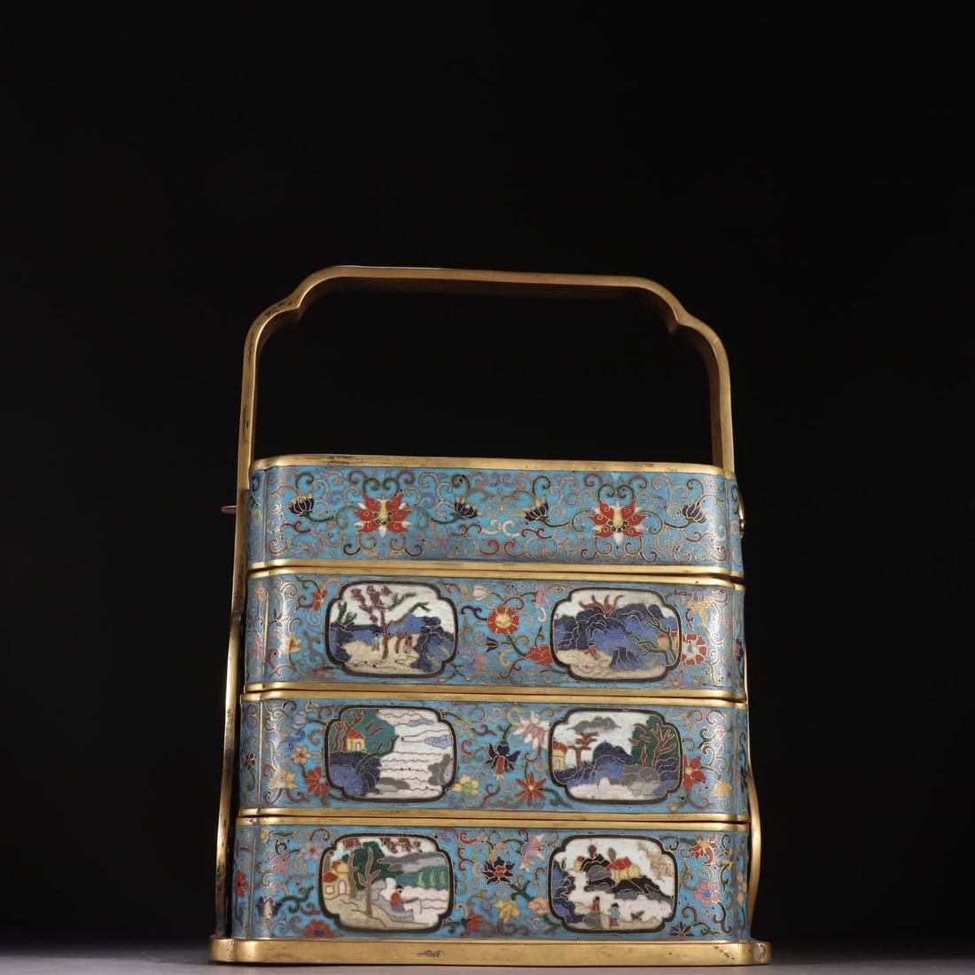 A Qing Dynasty copper-plated cloisonne food box with floral and bird patterns (1 of 9)