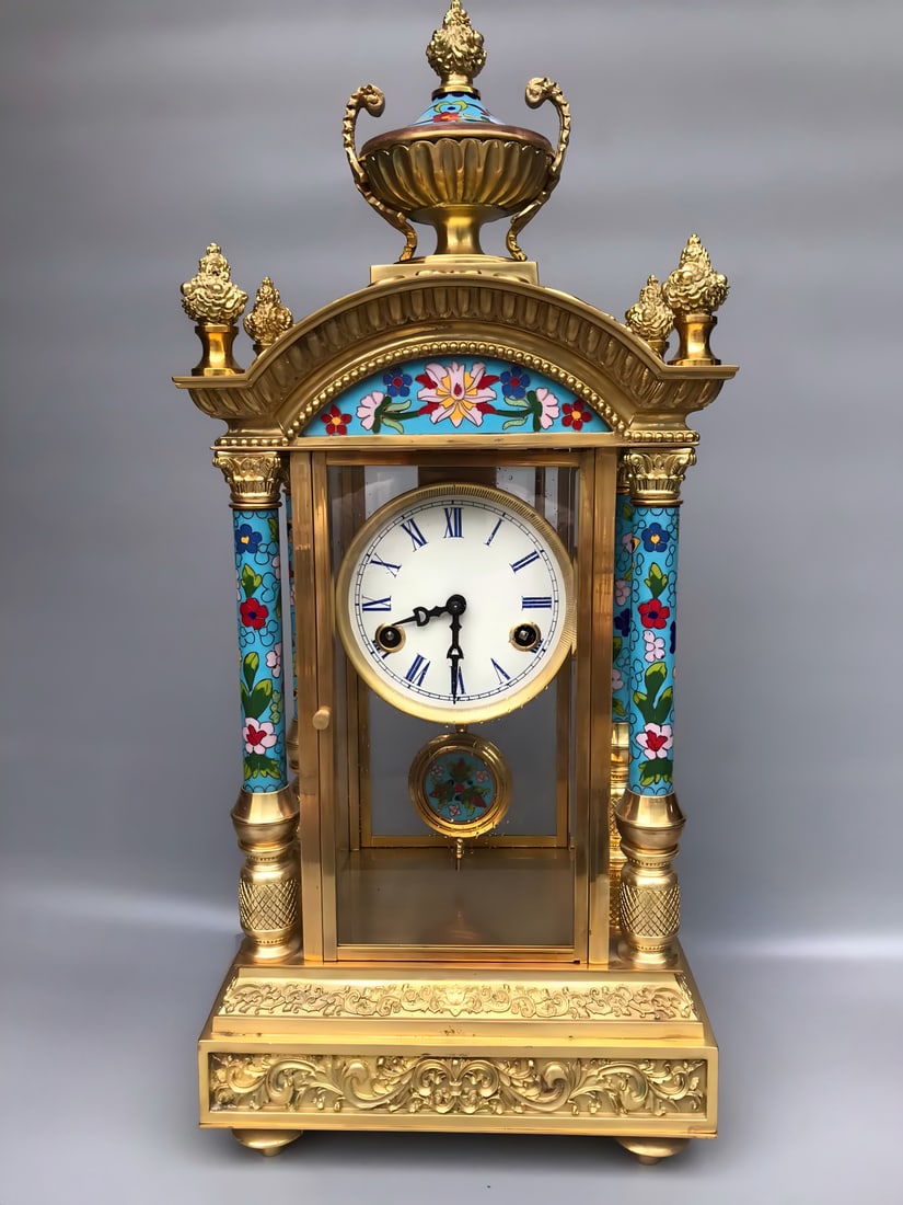 A late Qing European cloisonne finely cast clock: A late Qing European-style cloisonne finely cast clock SIZE: 60x25x18cm (The Dimensions Of All Batches Are Manually Measured.If You Need More Detailed Information, Please Contact Our Customer Service 