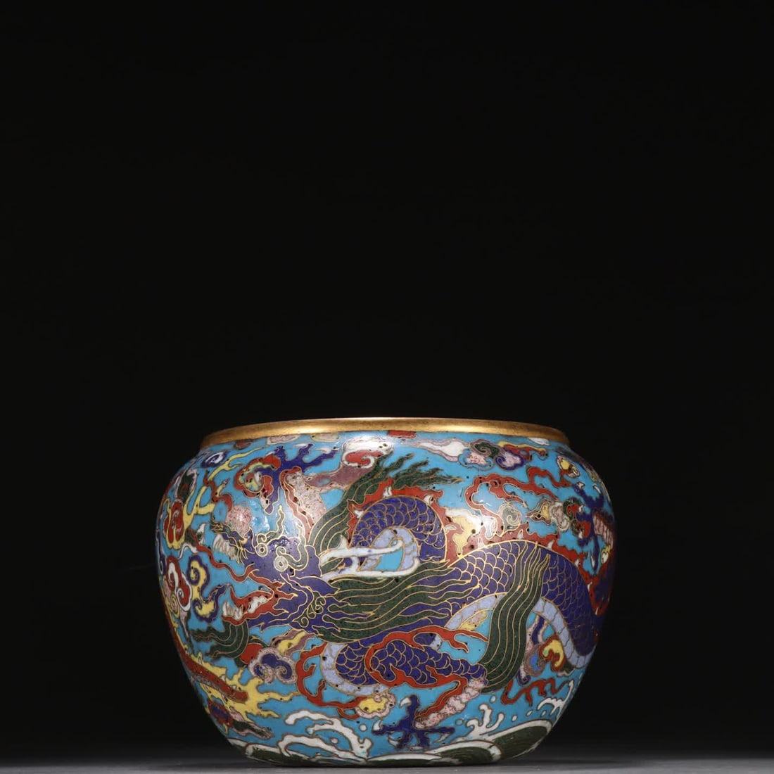 One piece: a copper gilt cloisonne dragon brush washer: Copper gilt cloisonne dragon pattern brush washer SIZE: H:8.3cm W:11.7cm W:370g (The Dimensions Of All Batches Are Manually Measured.If You Need More Detailed Information, Please Contact Our Customer 