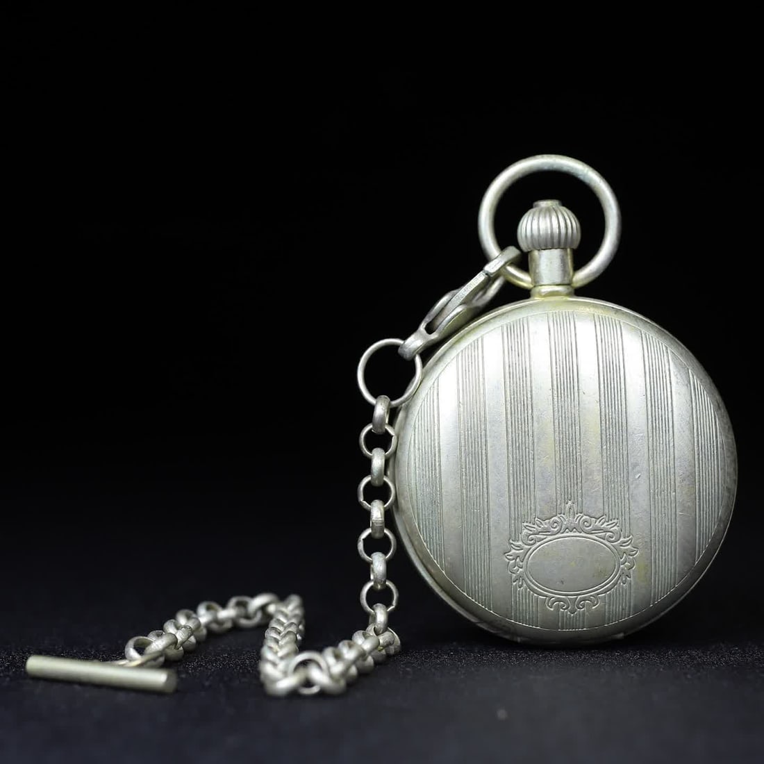 A late Qing Tibetan-seal double-opening pocket watch: Late Qing Tibetan and Sealed Double-Open Pocket Watch SIZE: D:5cm (The Dimensions Of All Batches Are Manually Measured.If You Need More Detailed Information, Please Contact Our Customer Service Before