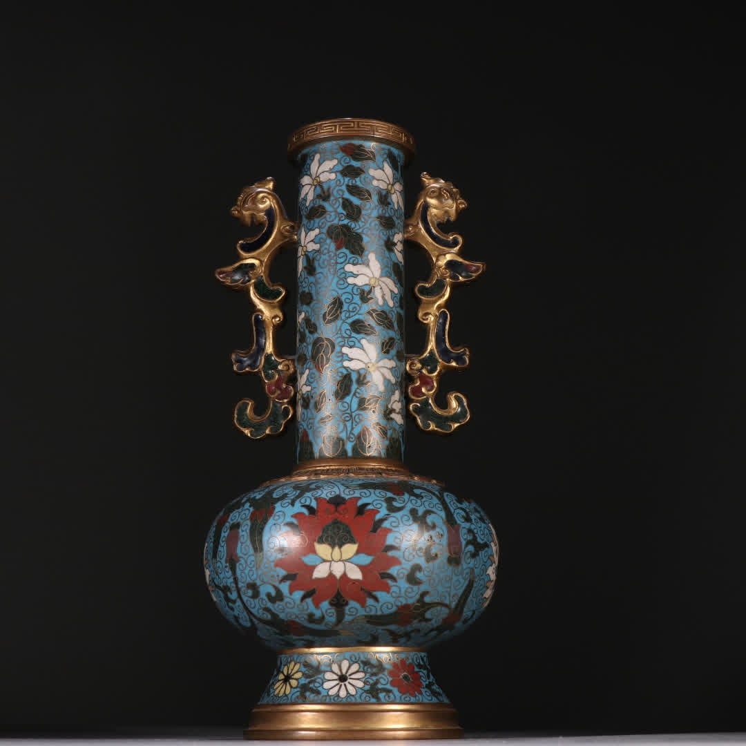 A Ming Dynasty gilt bronze cloisonne double phoenix-handled long-neck vase: Ming Dynasty gilt copper cloisonne double phoenix-handled long-neck vase SIZE: H:26cm W:11.7cm W:1293.6g (The Dimensions Of All Batches Are Manually Measured.If You Need More Detailed Information, Ple