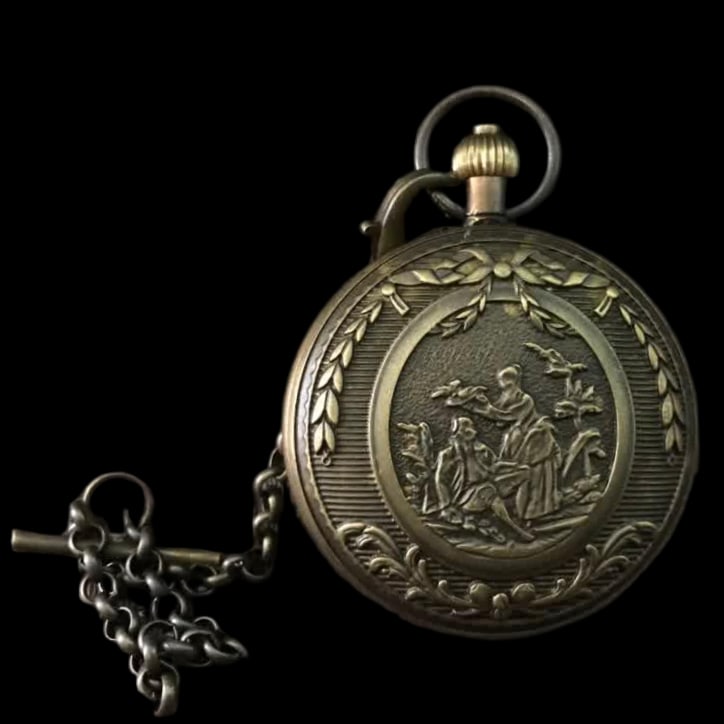 A late Qing dynasty double-leaf pure copper pocket watch: Late Qing Dynasty double-leaf pure copper pocket watch SIZE: D:55mm (The Dimensions Of All Batches Are Manually Measured.If You Need More Detailed Information, Please Contact Our Customer Service Befo