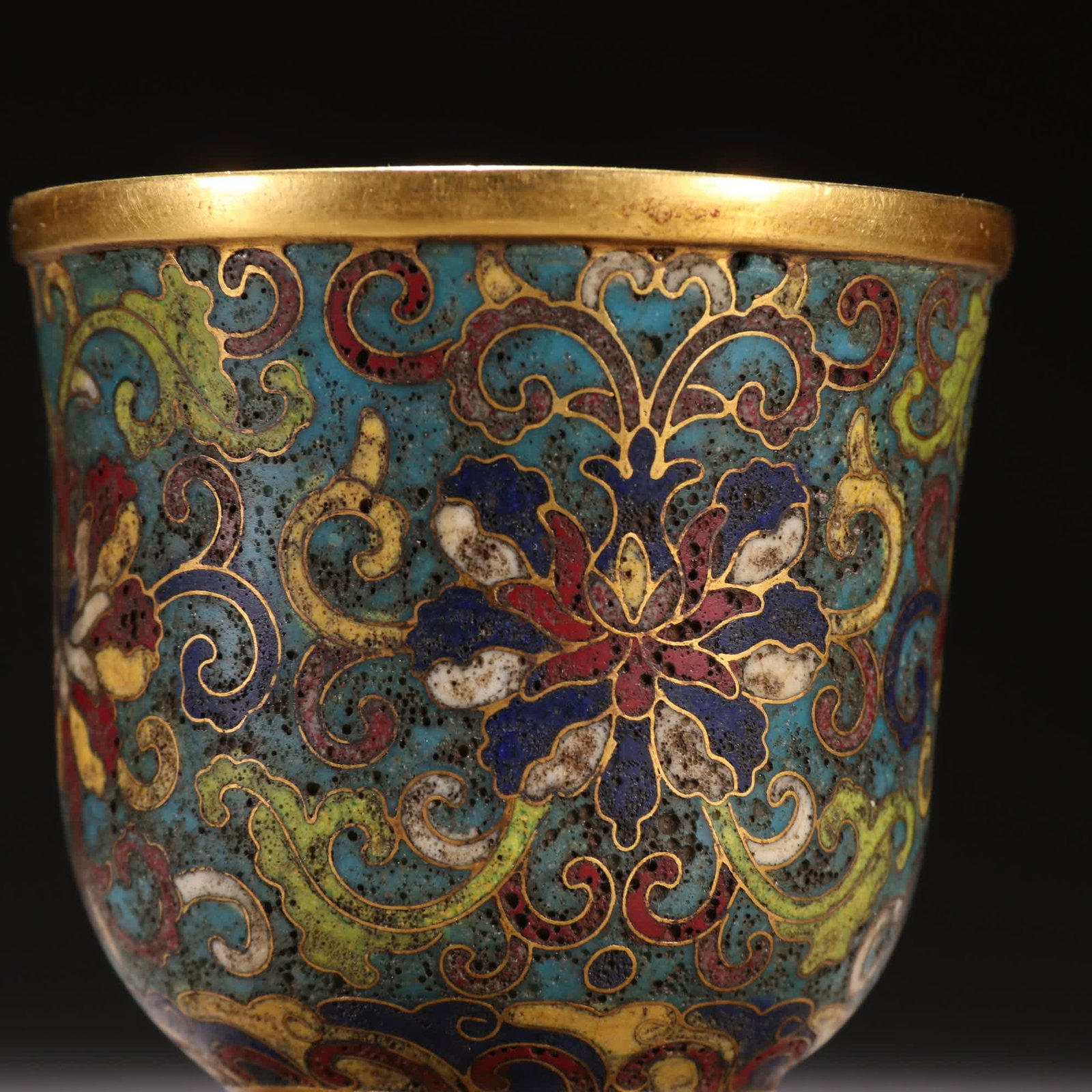 One Qing Dynasty: Copper gilt cloisonne patterned wine cup - 4