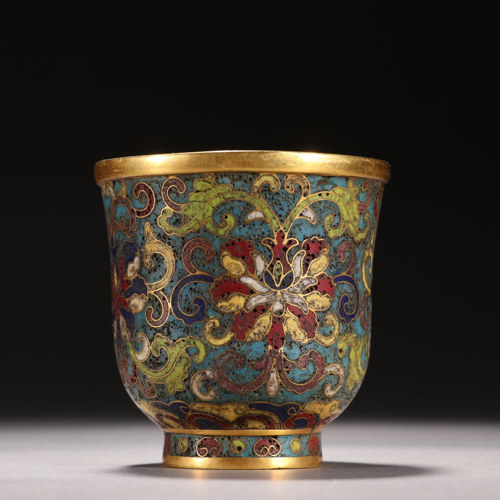 One Qing Dynasty: Copper gilt cloisonne patterned wine cup - 5