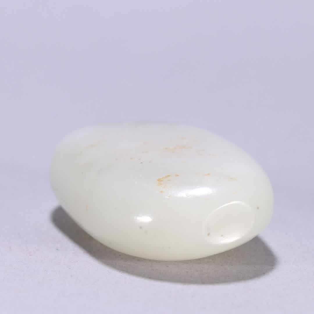 A Hetian jade snuff bottle - 9