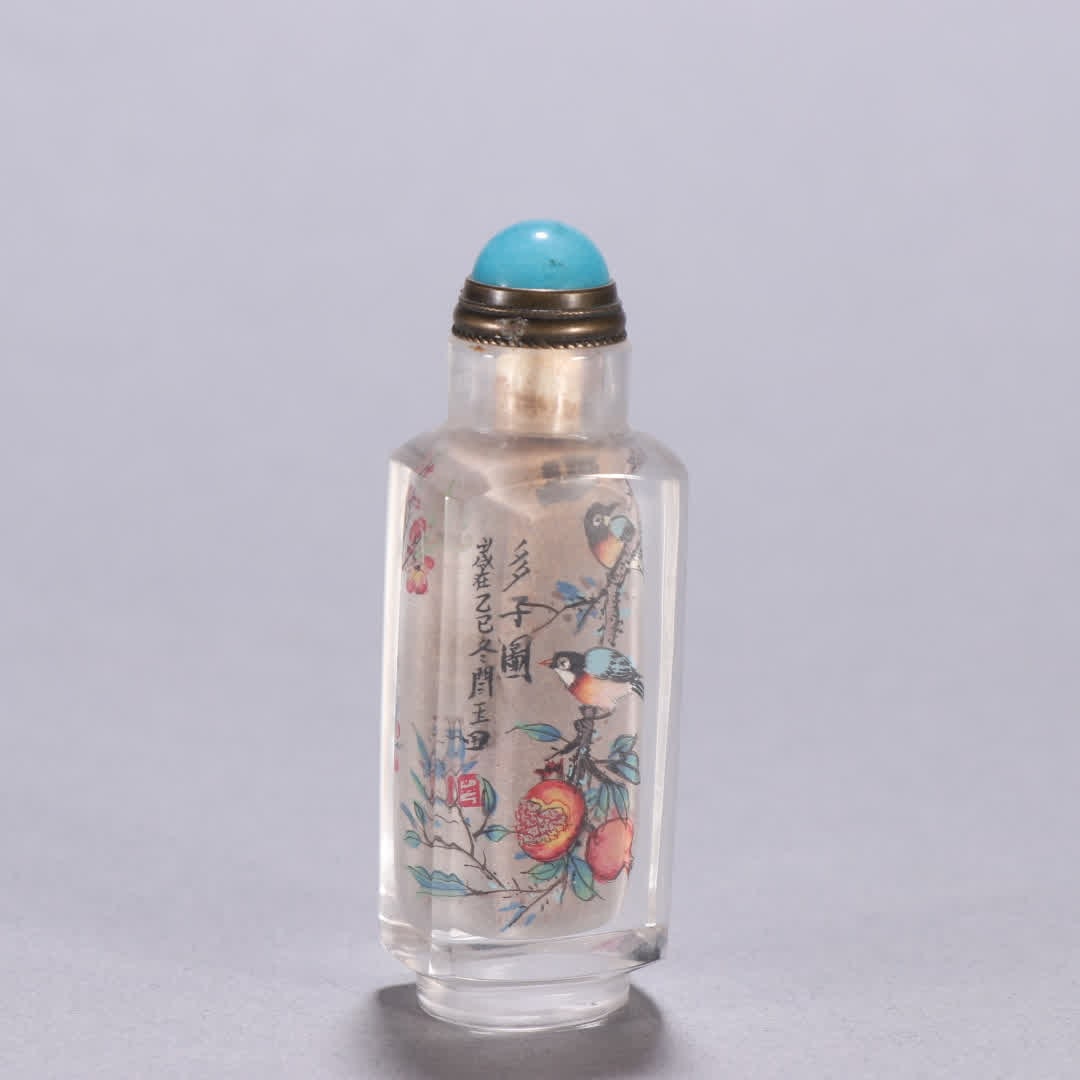 A snuff bottle from the Qing Dynasty with a crystal inner painting of 'Many Children': Qing Dynasty crystal inner painting "Many Children" snuff bottle SIZE: H:6.8cm W:2.4cm W:49.1g (The Dimensions Of All Batches Are Manually Measured.If You Need More Detailed Information, Please Contac