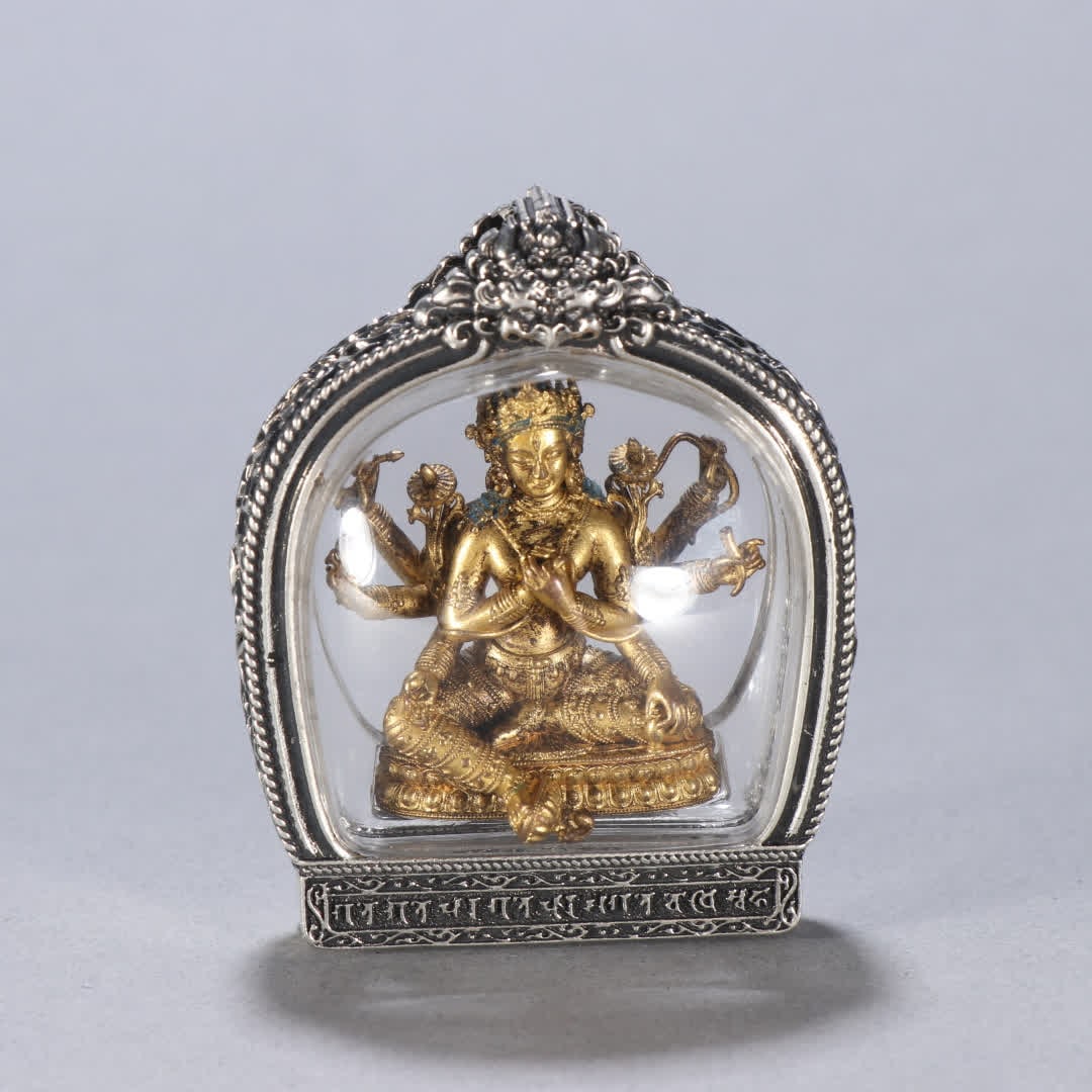 A gilt bronze six-armed Guanyin crow box (1 of 9)