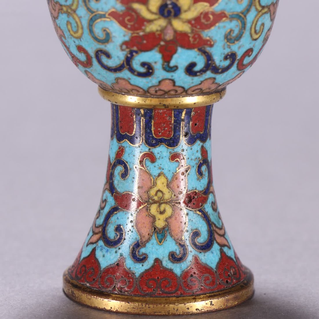 A Qing Dynasty copper gilt cloisonne lotus pattern wine cup - 3