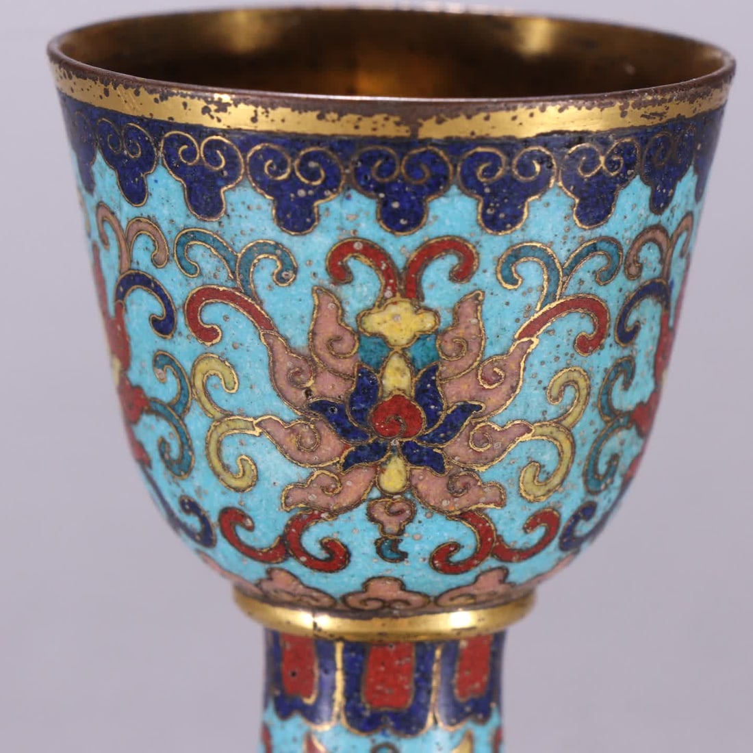 A Qing Dynasty copper gilt cloisonne lotus pattern wine cup - 5