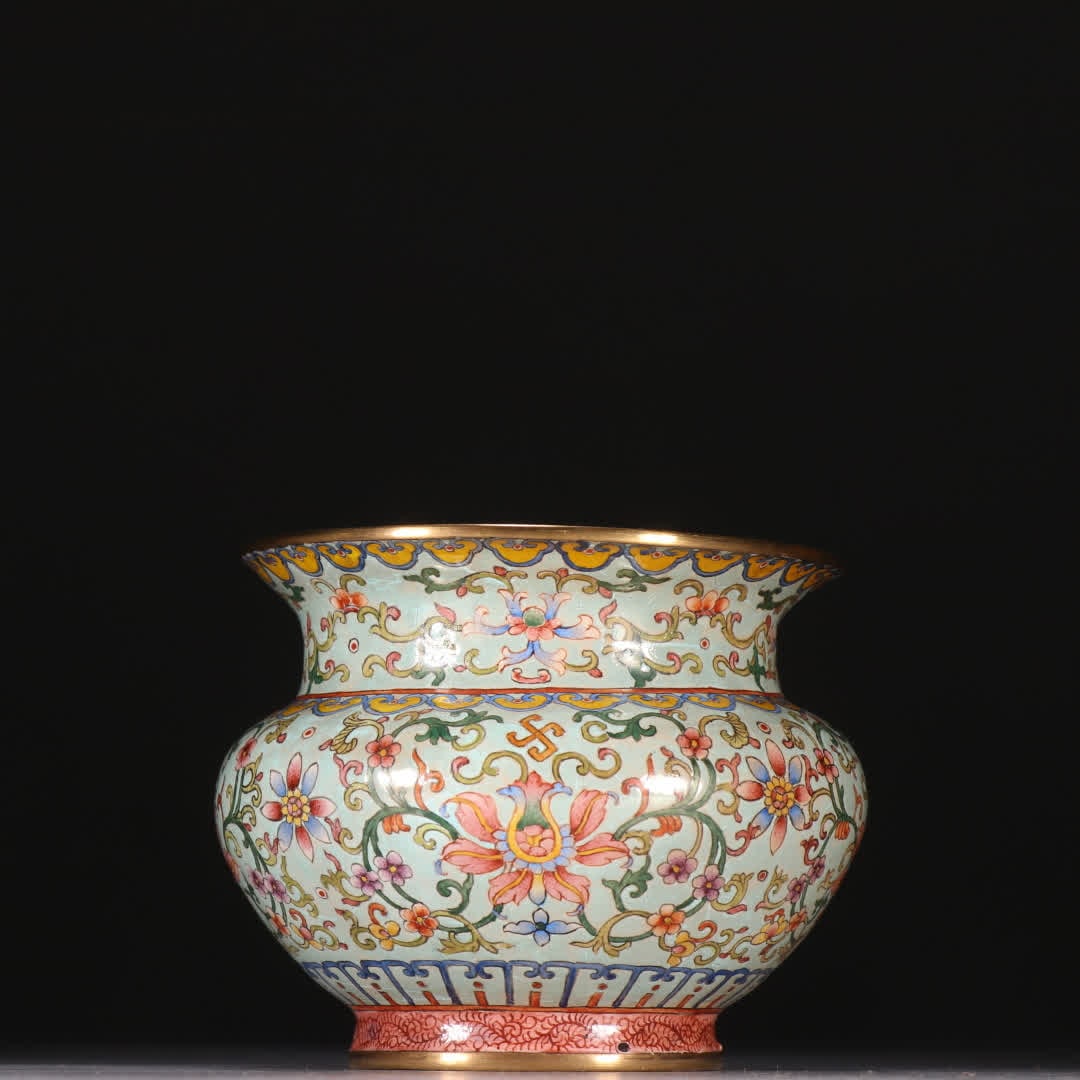 A Qing Dynasty bronze-bodied enamel with entwined lotus pattern residue bowl: Qing Dynasty bronze-based enamel entwined lotus pattern slag bowl SIZE: H:6.5cm W:8cm W:316.5g (The Dimensions Of All Batches Are Manually Measured.If You Need More Detailed Information, Please Contac