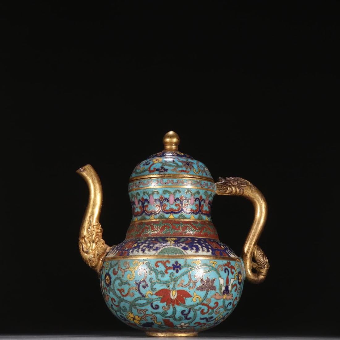 A Qing Dynasty copper gilt cloisonne teapot with entwined floral patterns (1 of 9)