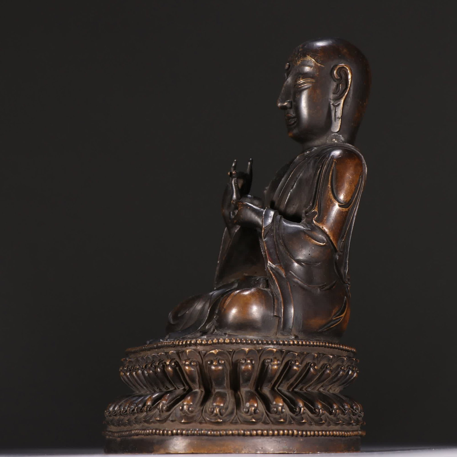 A bronze seated Arhat statue - 4