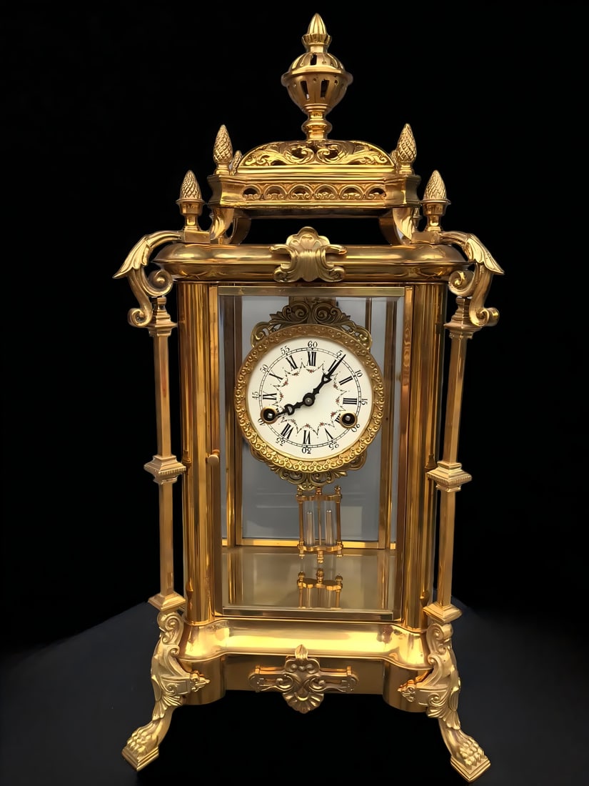 A late Qing dynasty European-style gilt bronze mechanical clock (1 of 9)