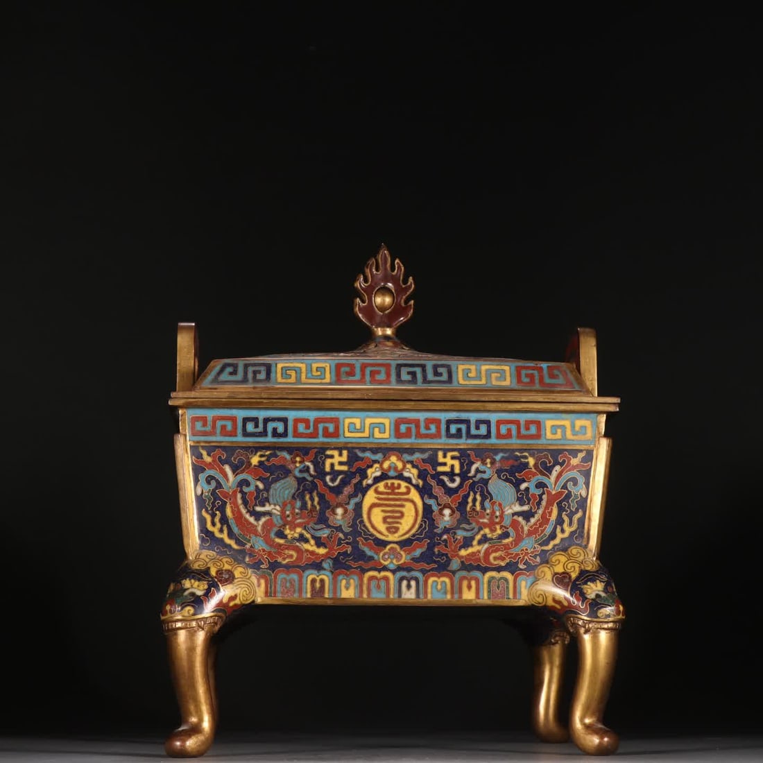 A Ming Dynasty copper gilt cloisonne dragon pattern aroma burner: Ming Dynasty copper gilt cloisonne dragon incense burner SIZE: H:22.5cm W:18cm W:1816.1g (The Dimensions Of All Batches Are Manually Measured.If You Need More Detailed Information, Please Contact Our