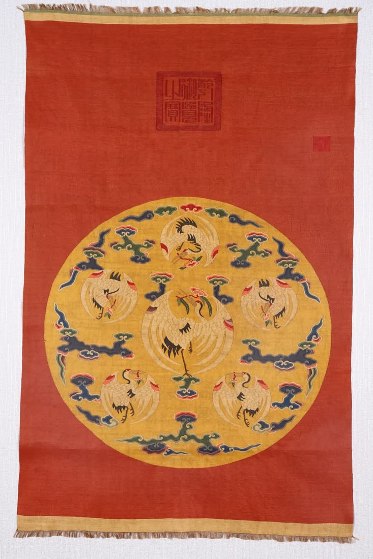 A Qing Dynasty kesi crane: Qing Dynasty kesi crane SIZE: L:107cm W:67cm (The Dimensions Of All Batches Are Manually Measured.If You Need More Detailed Information, Please Contact Our Customer Service Before Bidding.)