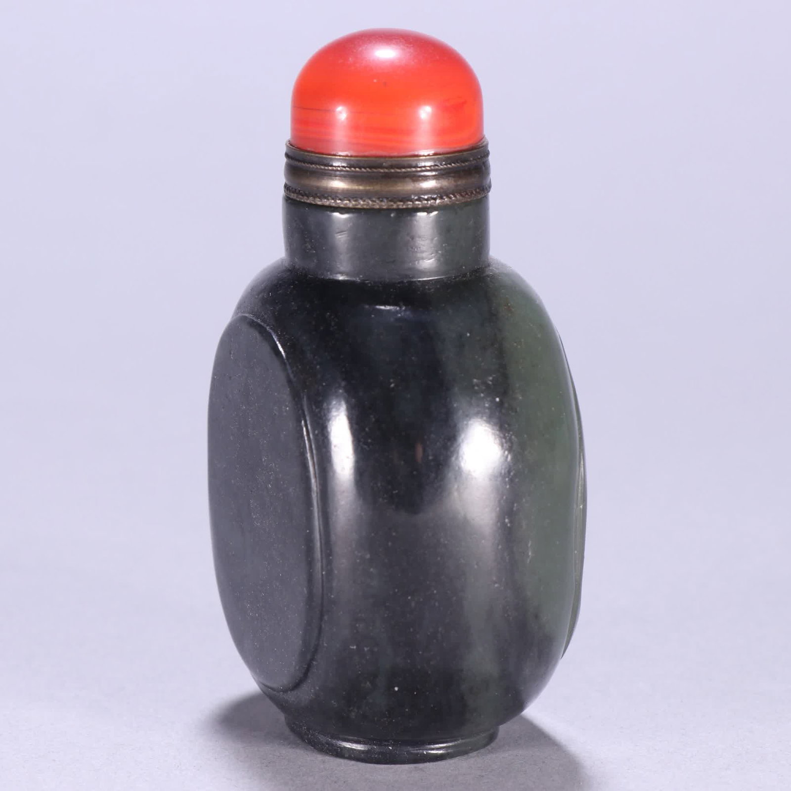 A jade snuff bottle - 7