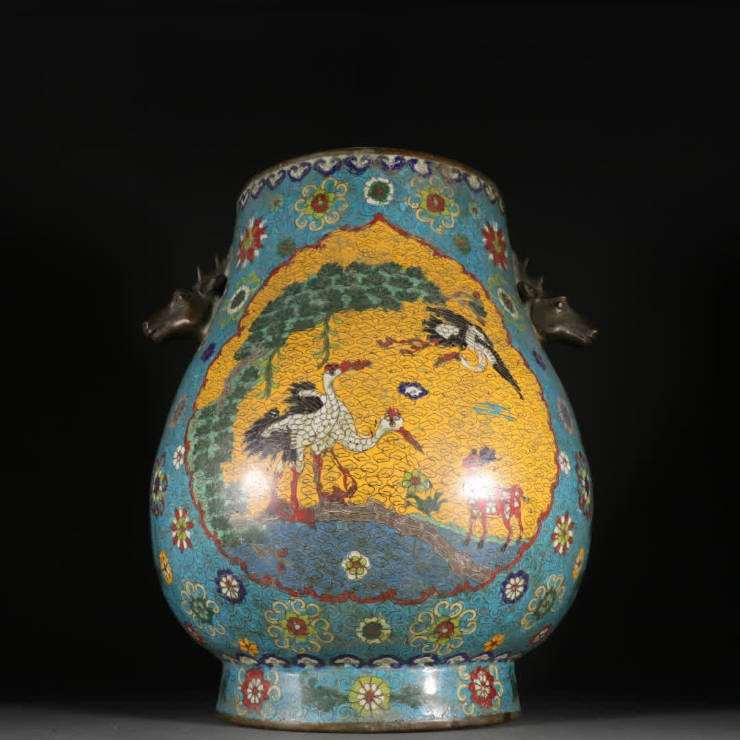 A Qing Dynasty bronze-framed cloisonne window 'Crane and Deer in Spring' deer-head ear zun vessel: Qing Dynasty bronze-bodied cloisonne window 'Crane and Deer Together in Spring' deer-head ear zun vessel SIZE: H:36cm W:30cm W:9.9kg (The Dimensions Of All Batches Are Manually Measured.If You Need Mo