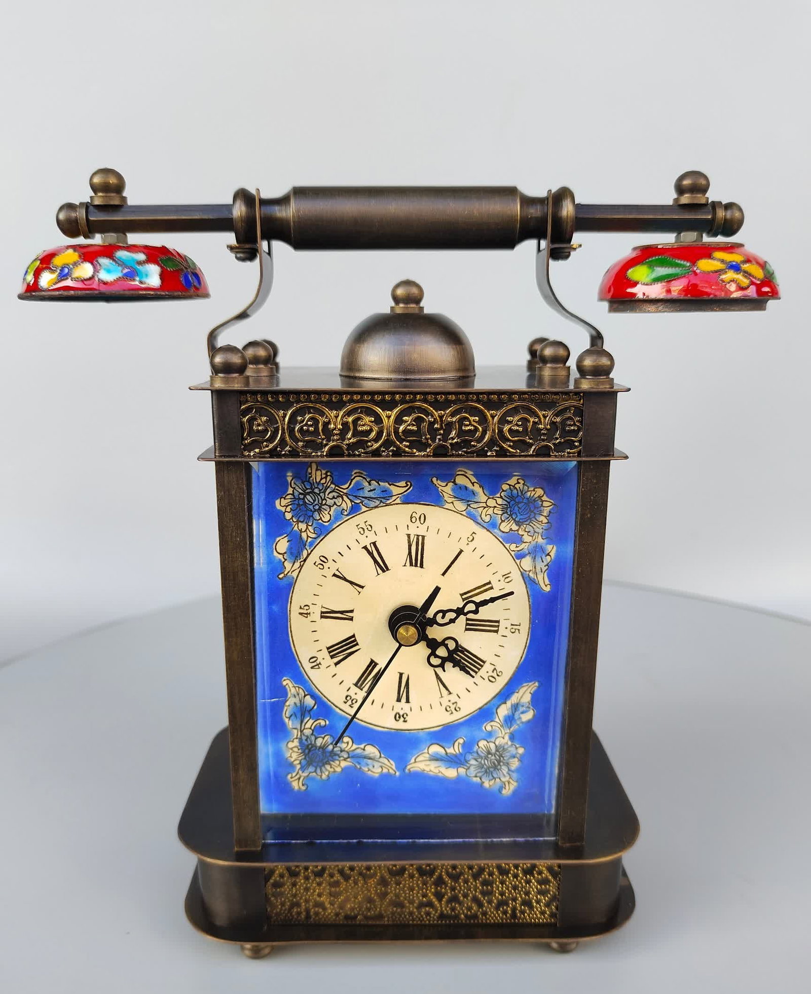 A late Qing cloisonne telephone mechanical clock: Late Qing cloisonne telephone mechanical clock SIZE: 9x18x20cm (The Dimensions Of All Batches Are Manually Measured.If You Need More Detailed Information, Please Contact Our Customer Service Before Bi