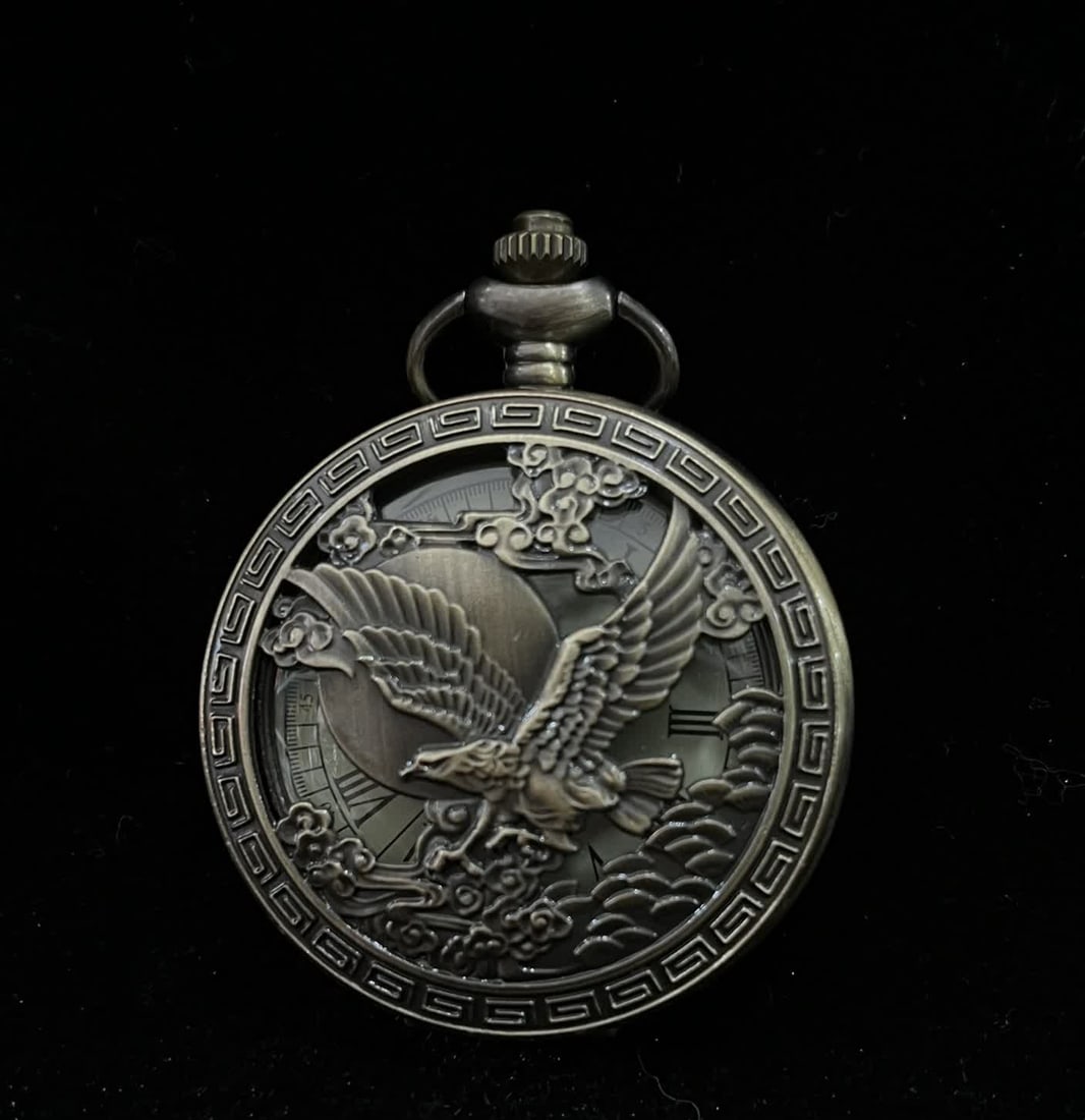 A late Qing Eagle single-open pocket watch: In the late Qing, the eagle opens its lone pocket watch SIZE: D:45mm (The Dimensions Of All Batches Are Manually Measured.If You Need More Detailed Information, Please Contact Our Customer Service Bef