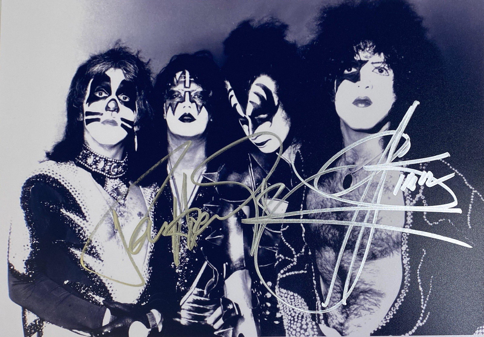 Autograph Signed KISS Photo: Autograph Name(s): Paul Stanley, Gene SimmonsProduct Category: 8 x 10 Genuie Autographed Photo Product Condition: Very Good We offer combined shipping and ship worldwide.Please read terms and conditio