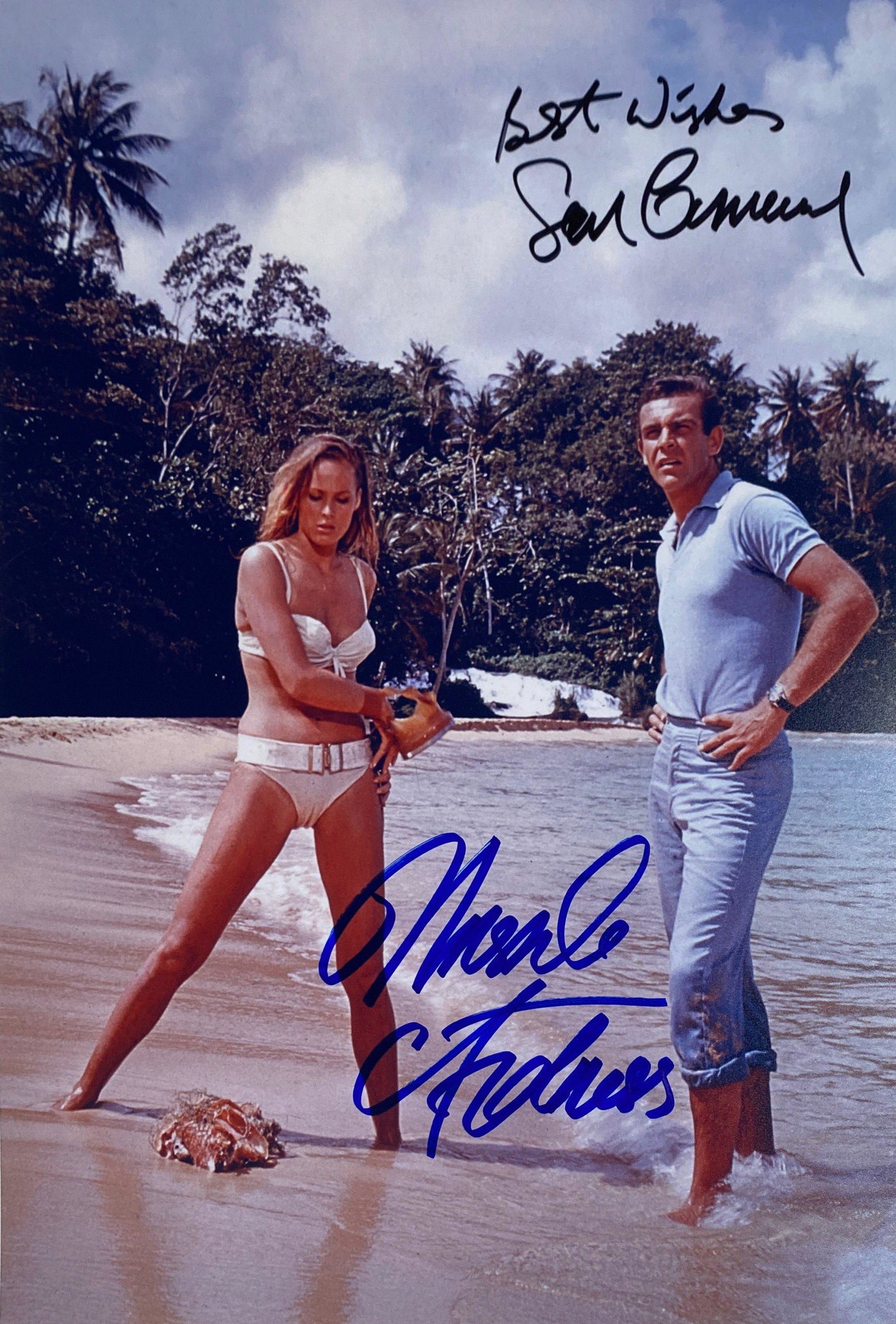 Autograph Signed James Bond 007 Photo: Autograph Name(s): Ursula Andress, Sean ConneryProduct Category: 8 x 10 Genuie Autographed Photo Excellent Condition and Certified We offer combined shipping and ship worldwide.Please read terms and c