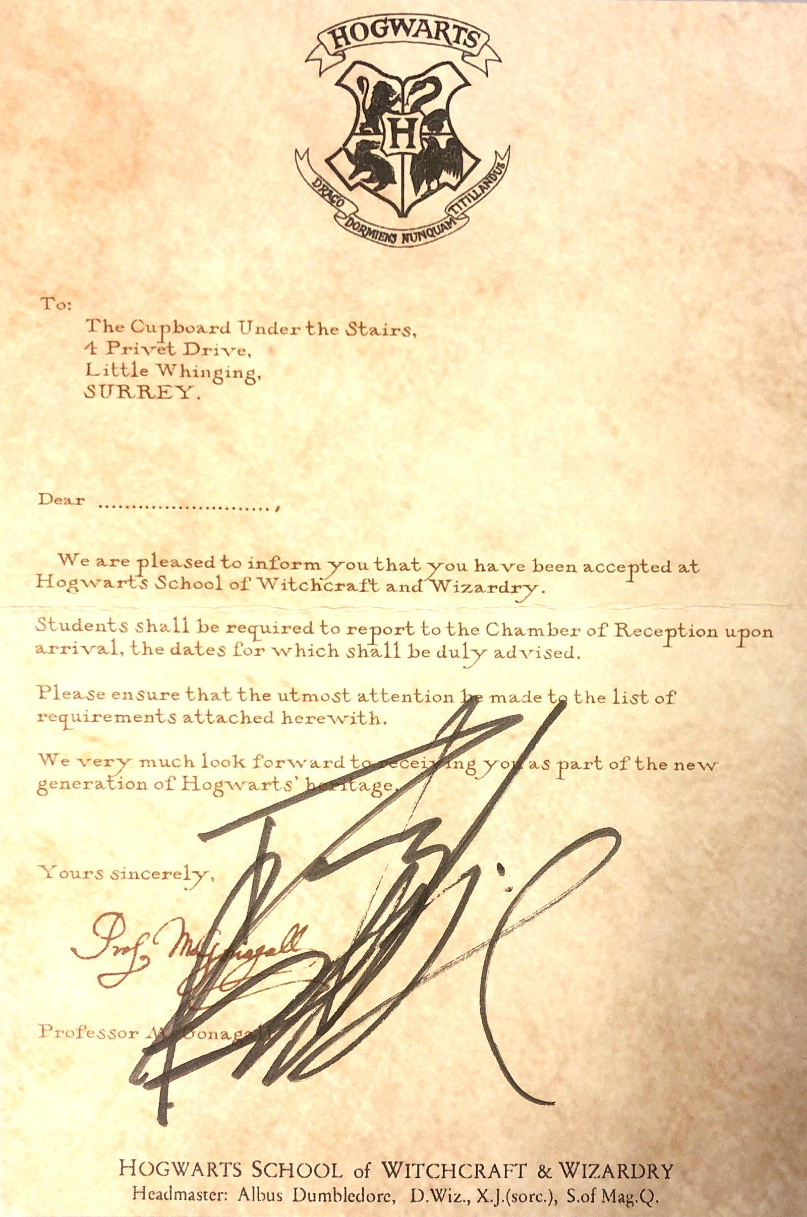 Autograph Autograph Signed Harry Potter Prints: Autograph Includes: Daniel RadcliffeItem is in Excellent Condition and Certified. Please read our terms before placing bids.