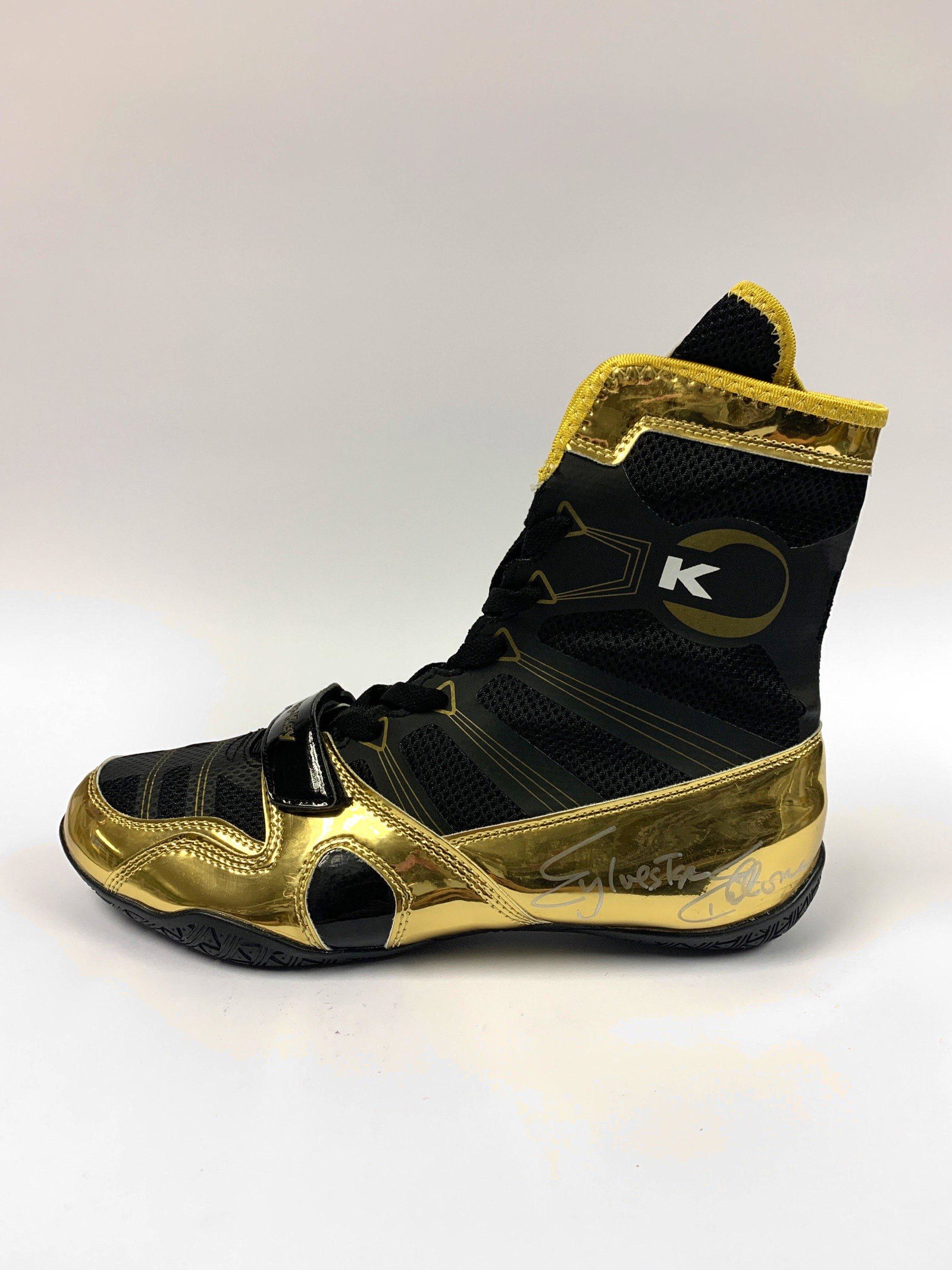 Autographed Sylvester Stallone Boxing Shoes: Autographed by:Sylvester StalloneItem is in Excellent Condition and Certified. Please read our terms before placing bids.