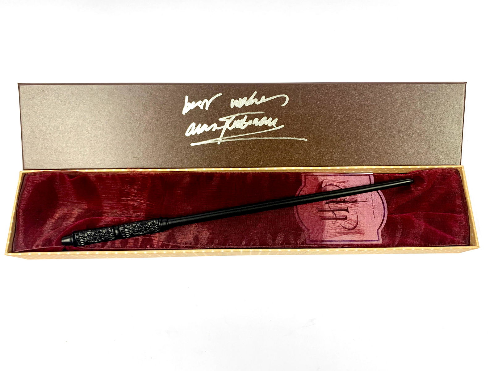 Signed Harry Potter Wand Autograph: Autographed by:Alan RickmanItem is in Excellent Condition and Certified. Please read our terms before placing bids.