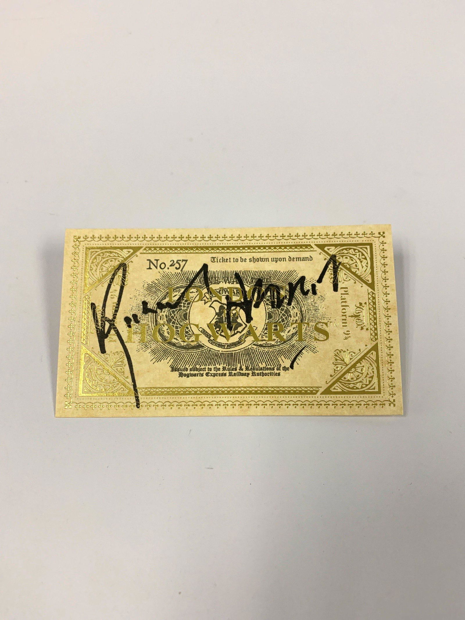 Autograph Signed Harry Potter Train Ticket Harris: Category: Autograph CollectiblesAutograph By: Richard HarrisExecellent Condition and Certified.We offer combined shipping and ship worldwide.Please read terms and condition regarding to postage fee, r