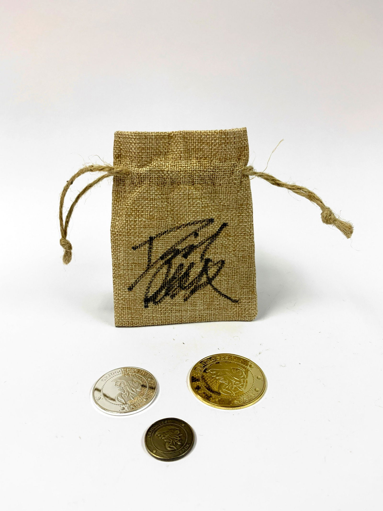 Signed Harry Potter Coins Set Daniel Radcliffe (1 of 2)