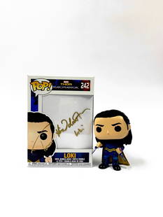 Signed Thor Loki Tom Hiddleston Funko Pop: Category: Autograph CollectiblesAutograph By: Tom HiddlestonExecellent Condition and Certified. We offer combined shipping and ship worldwide.Please read terms and condition regarding to postage fee,