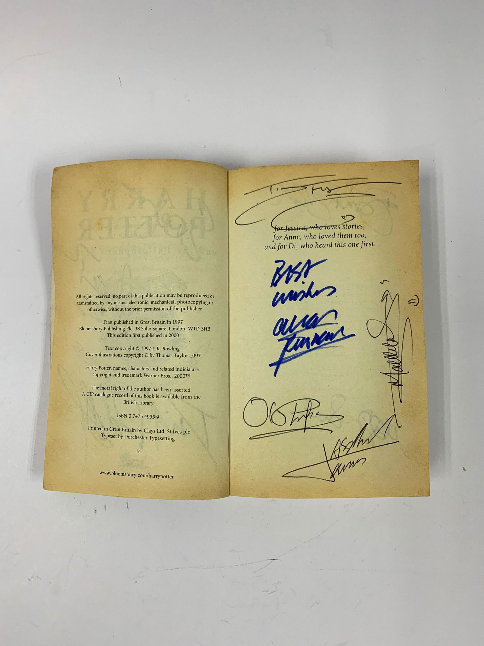 Signed Harry Potter Philosopher Stone Book (1 of 6)