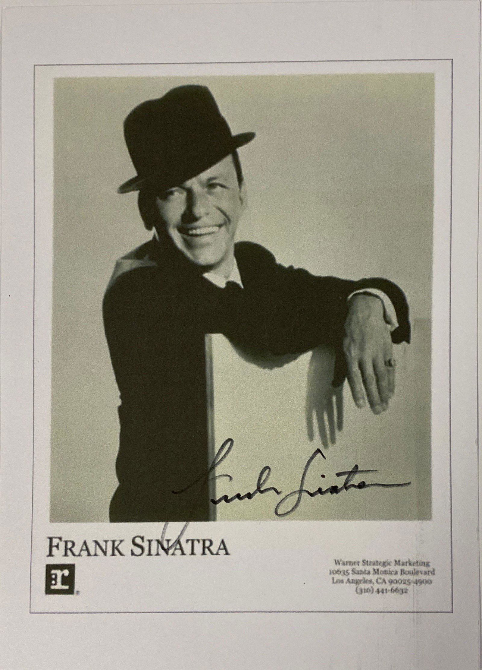 Signed Frank Sinatra Media Press Photo (1 of 1)