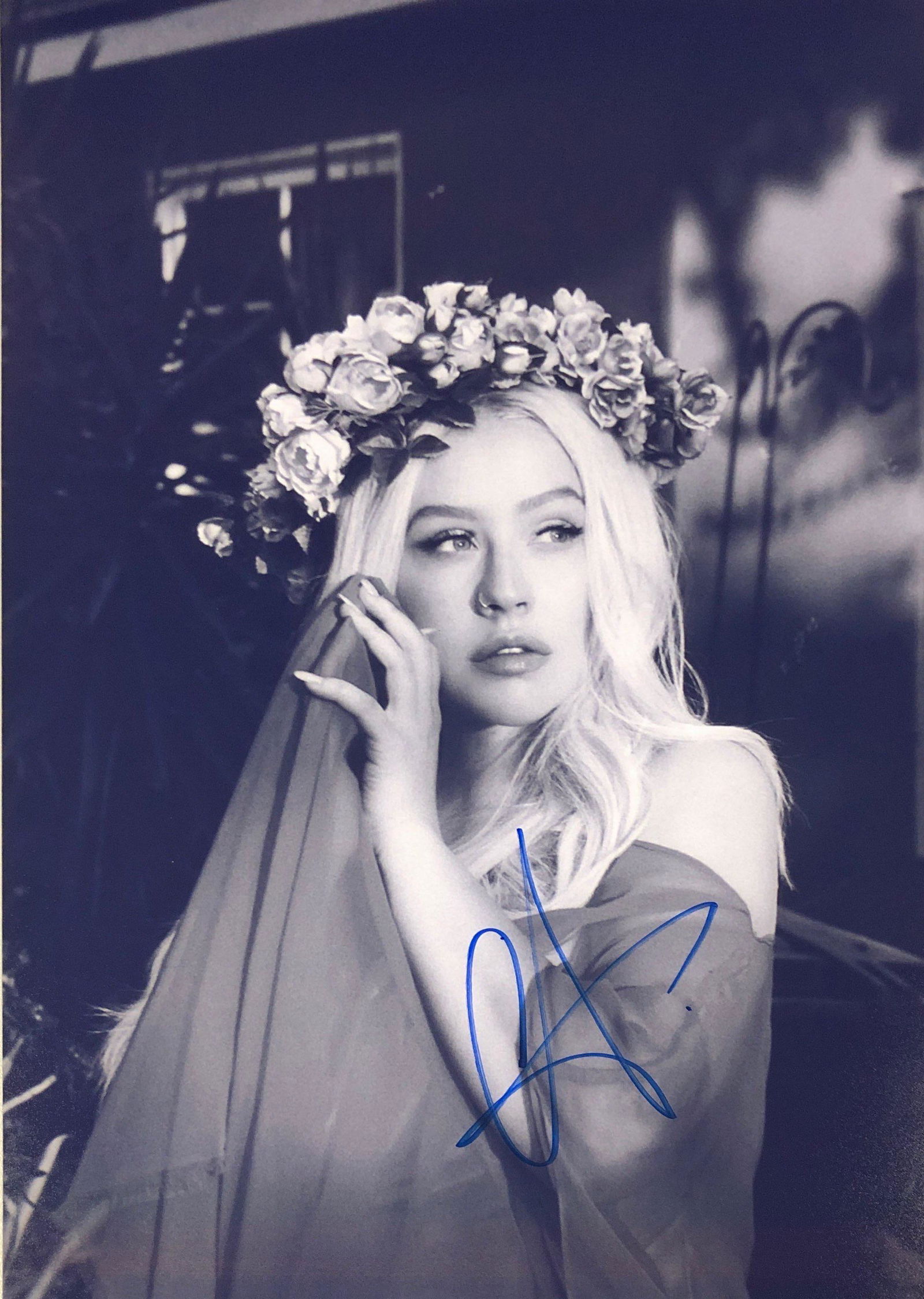 Christina Aguilera Signed Photo (1 of 1)