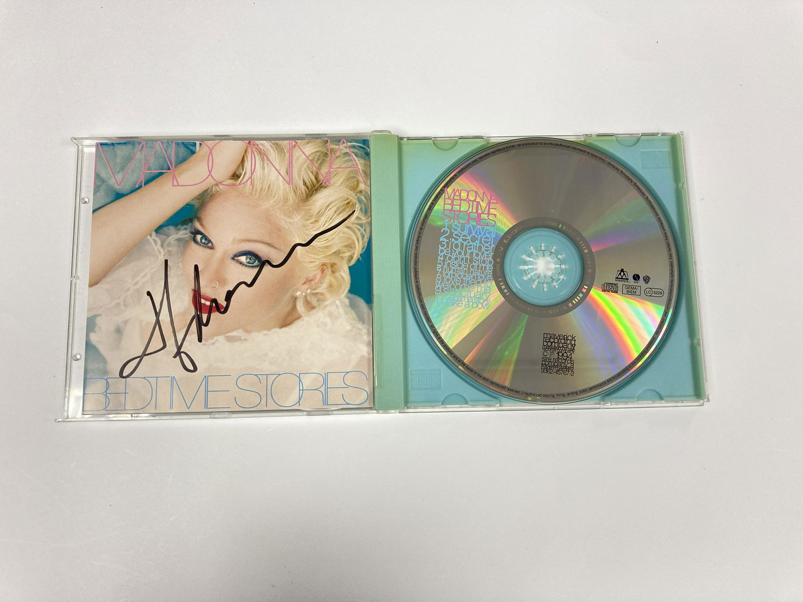 Autograph Signed Madonna Bedtime Stories CD (1 of 1)