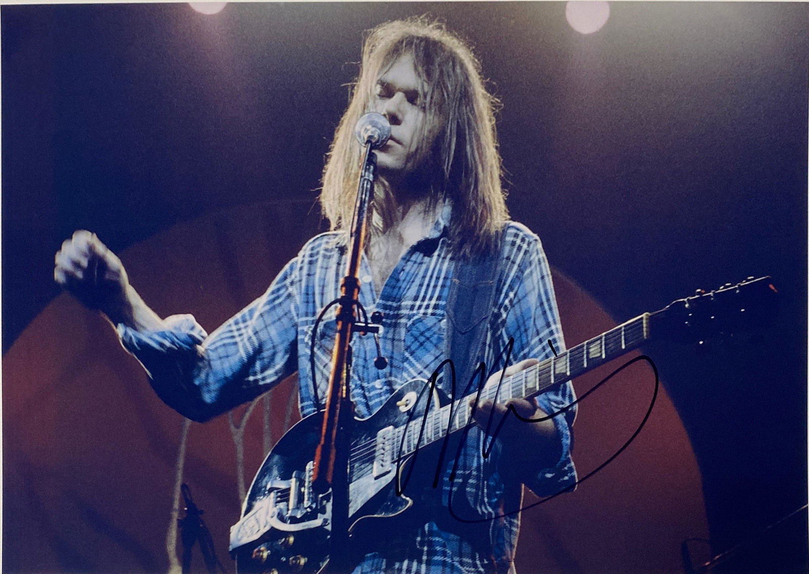 Autograph Signed Neil Young Photo (1 of 1)