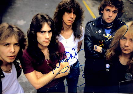 Autograph Signed iron Maiden Photo: Autograph By: Steve Harris, Dave MurraySize : 8' x 10'Excellent Condition and Certified. Please reas our terms before placing bids.