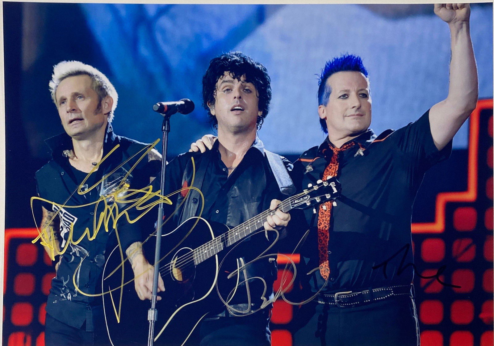 Autograph Signed Green Day Photo (1 of 1)