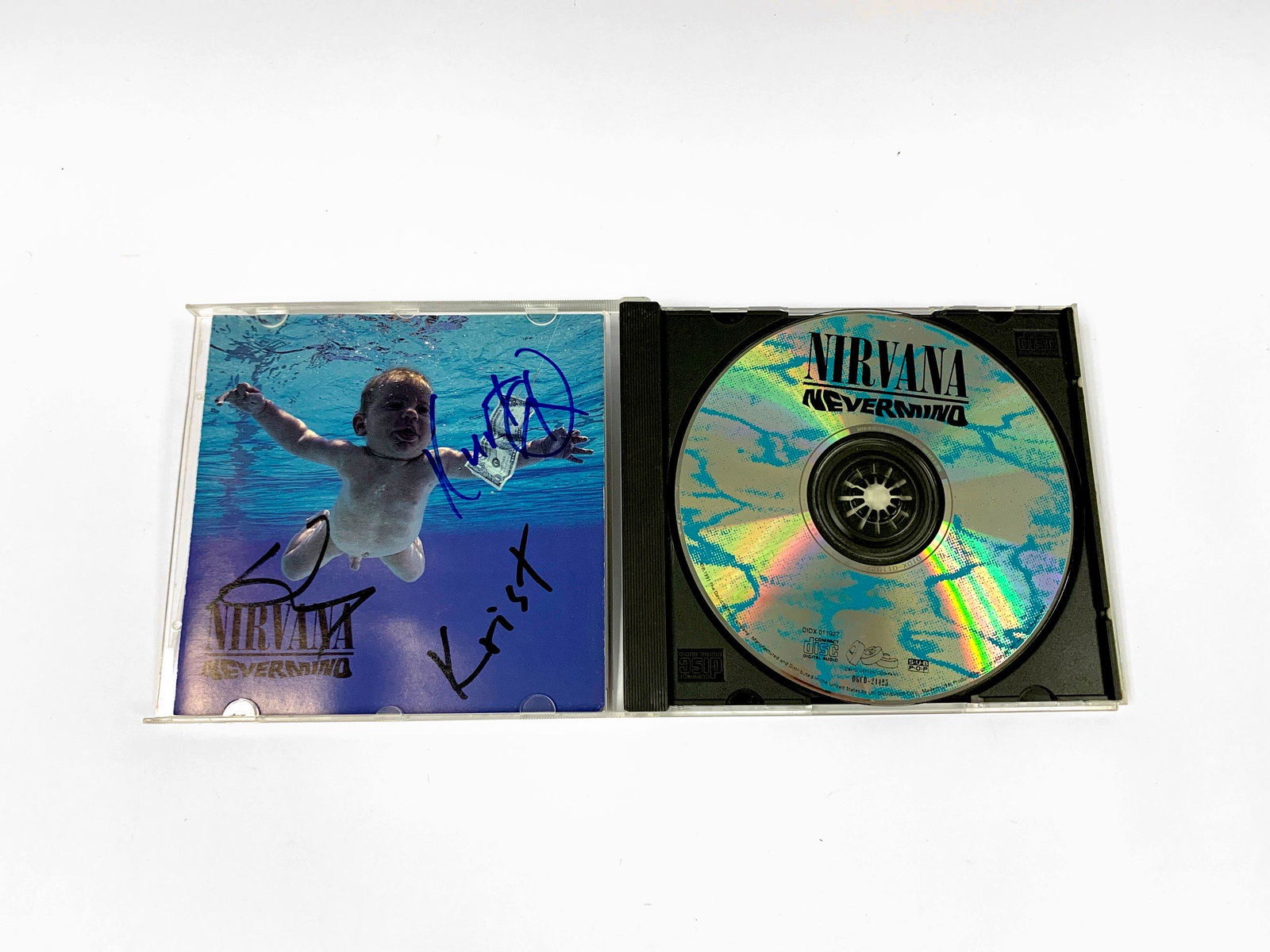 Autograph Signed Nirvana Nevermind Album (1 of 1)