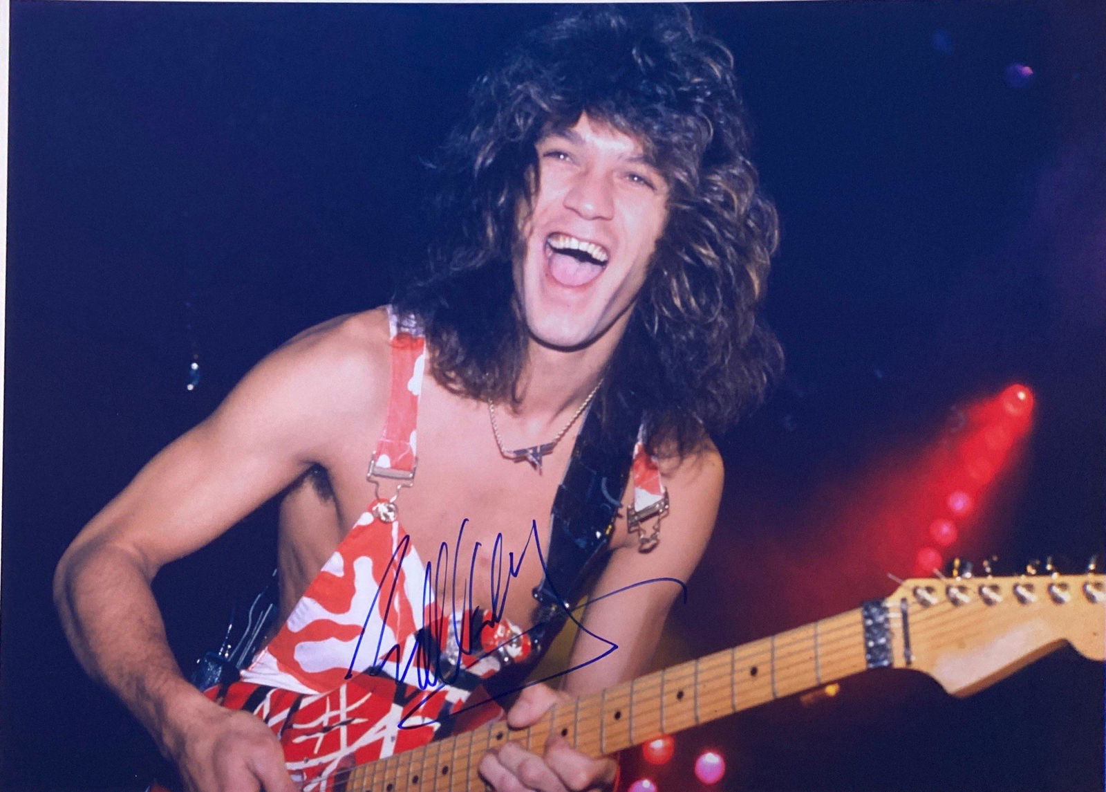 Autograph Signed Eddie Van Halen Photo (1 of 1)