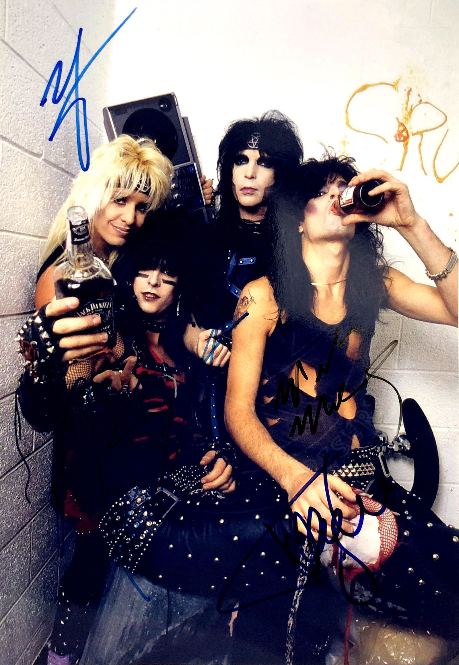 Autograph Signed Motley Crue Photo (1 of 1)