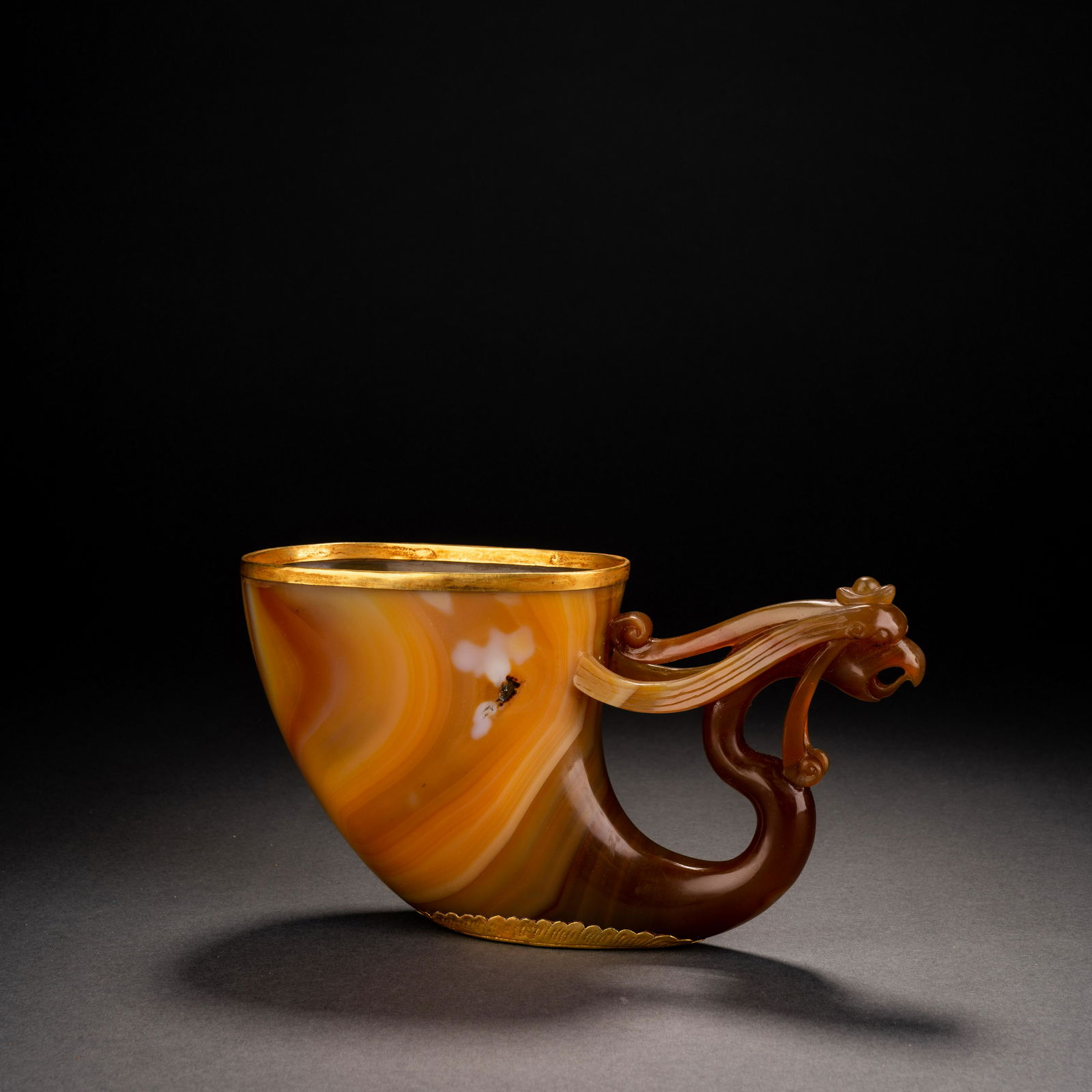 Tang Dynasty Agate Gold Phoenix Head Cup (1 of 9)