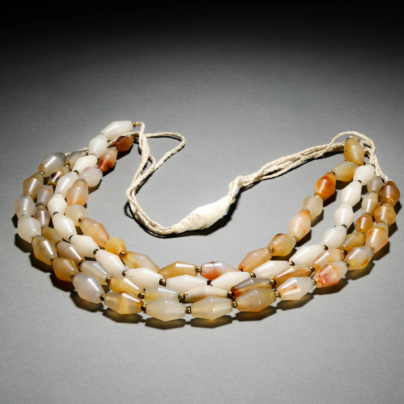 13th century agate necklace (1 of 7)