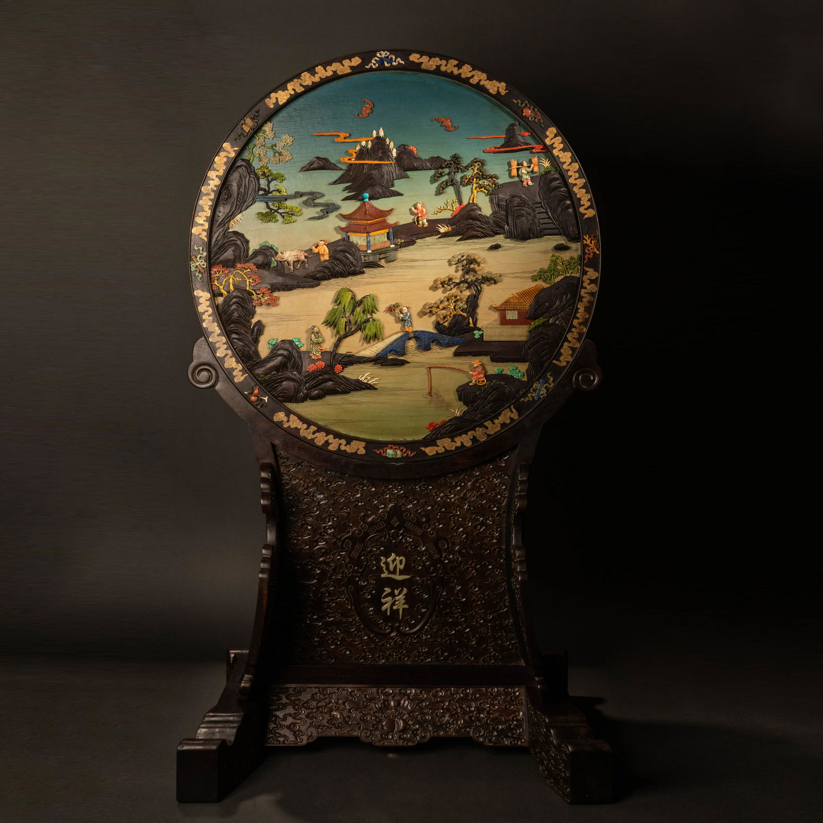 Qing Dynasty Red Sandalwood Inlaid Duobao Landscape Figure Yingxiang Interlude (1 of 10)