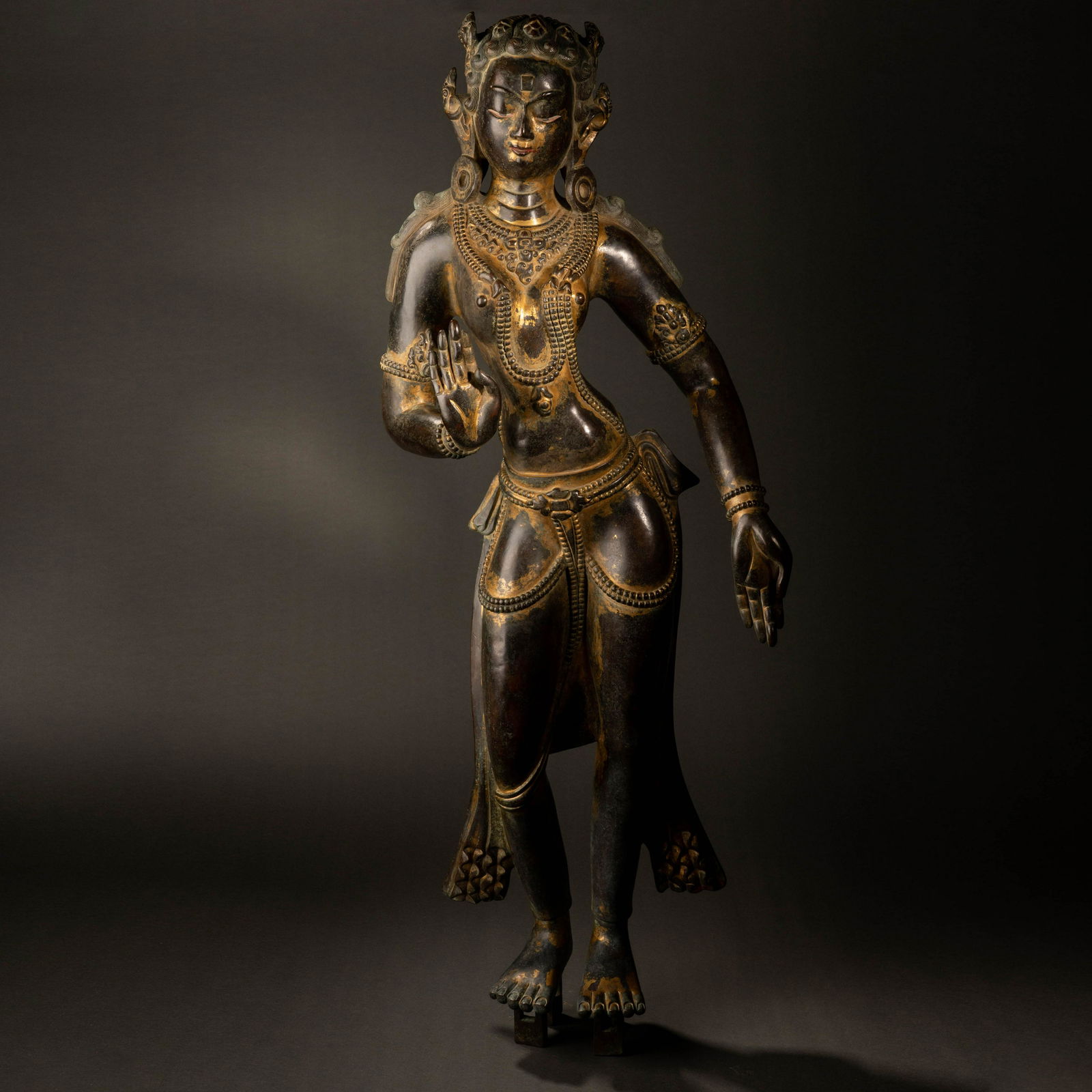 Ming Dynasty gilt bronze Buddha statue (1 of 10)